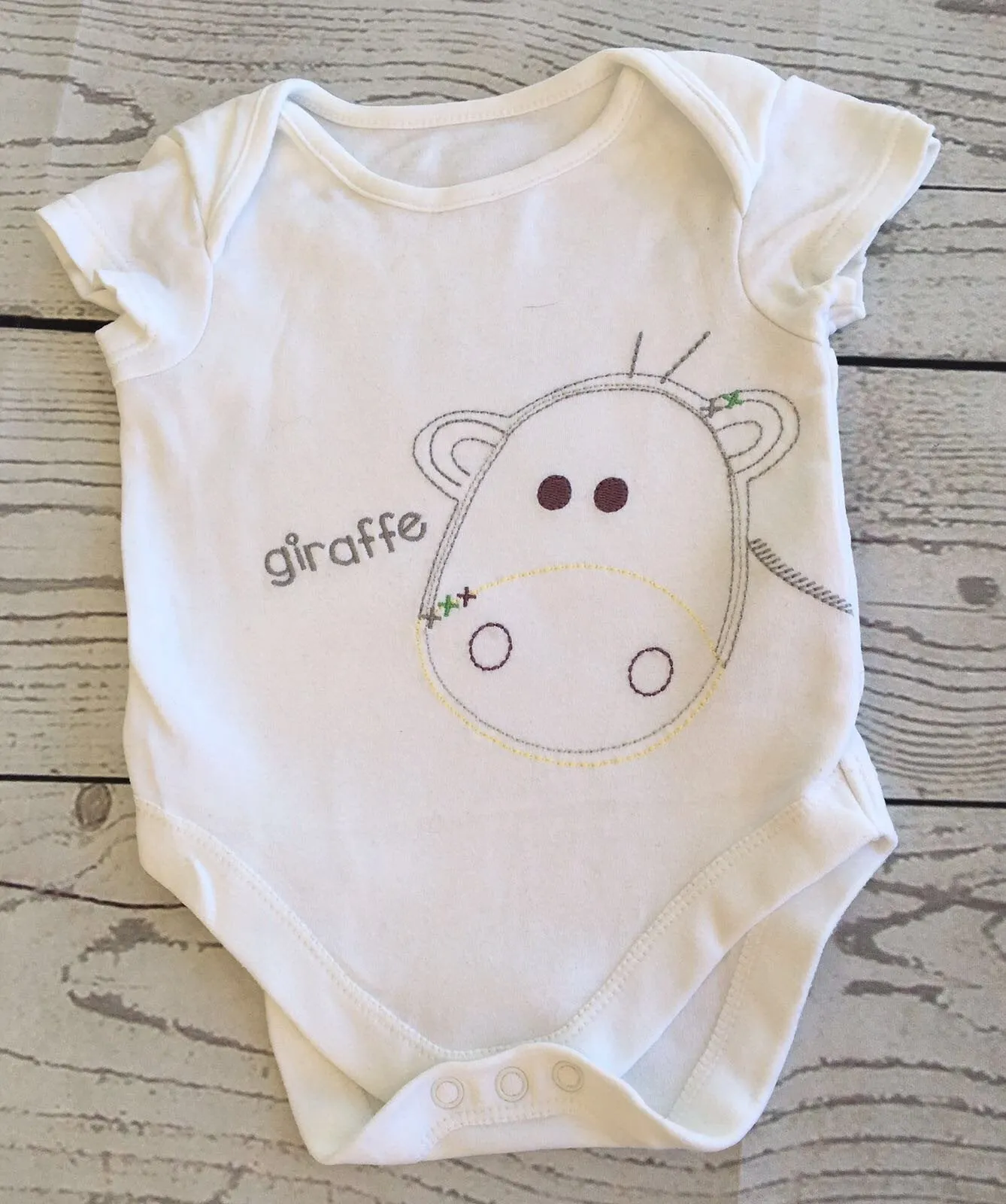 0-3 months M&S White Bodysuit Giraffe