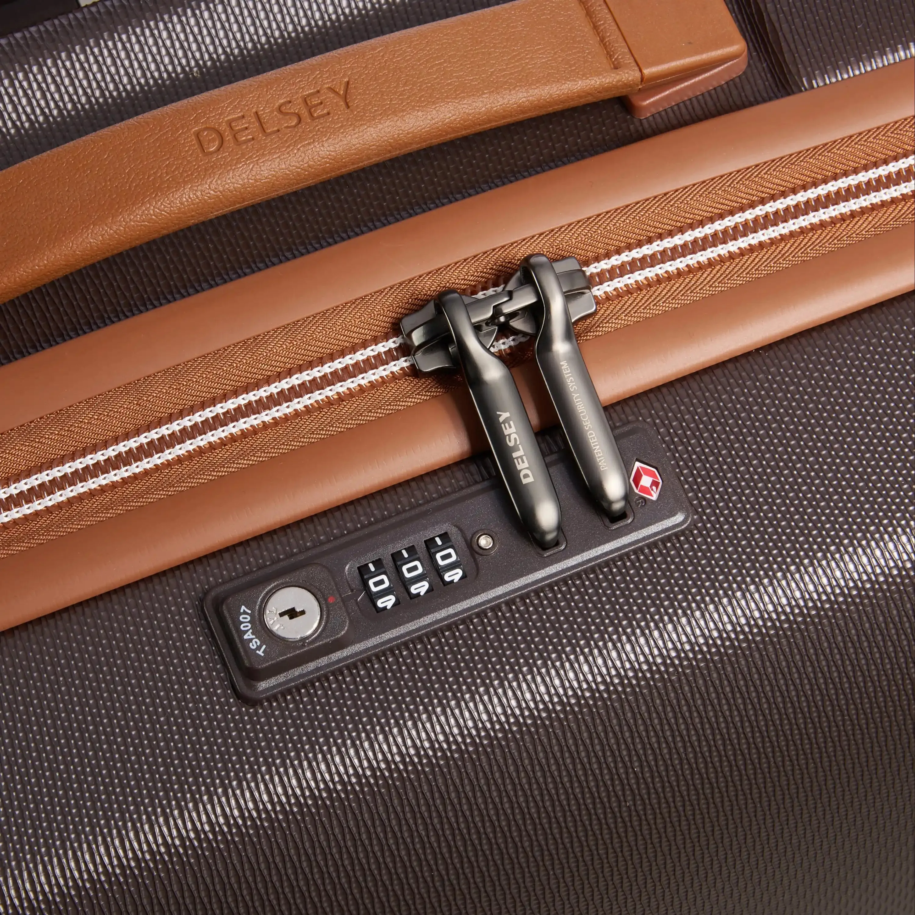 CHATELET AIR 2.0 - Medium Trunk Spinner