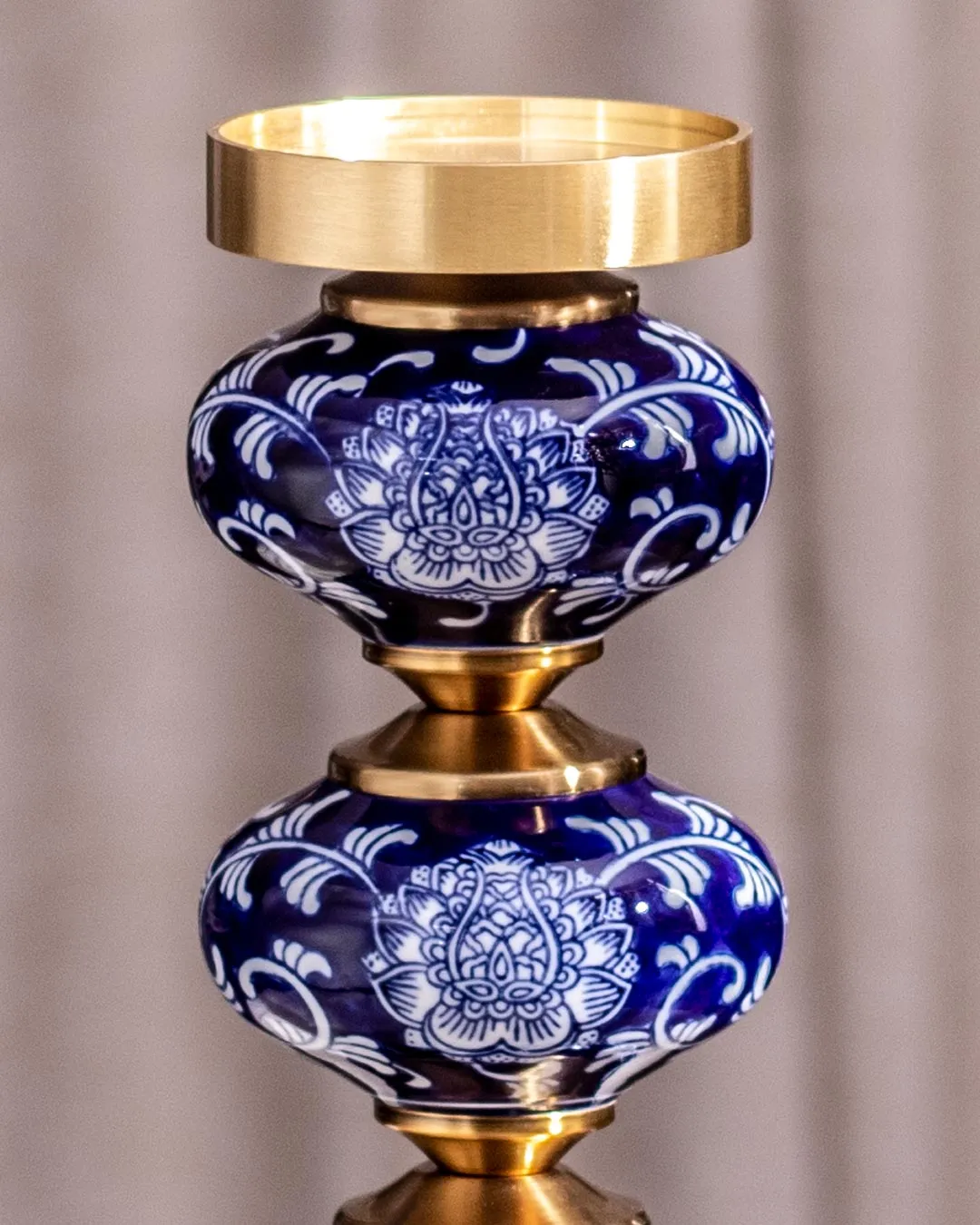 'Chrysanthemum' Ming Pillar Candle Holder - Small