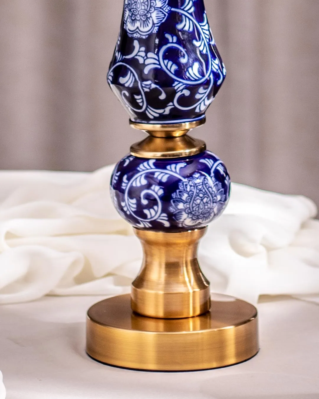 'Chrysanthemum' Ming Pillar Candle Holder - Small