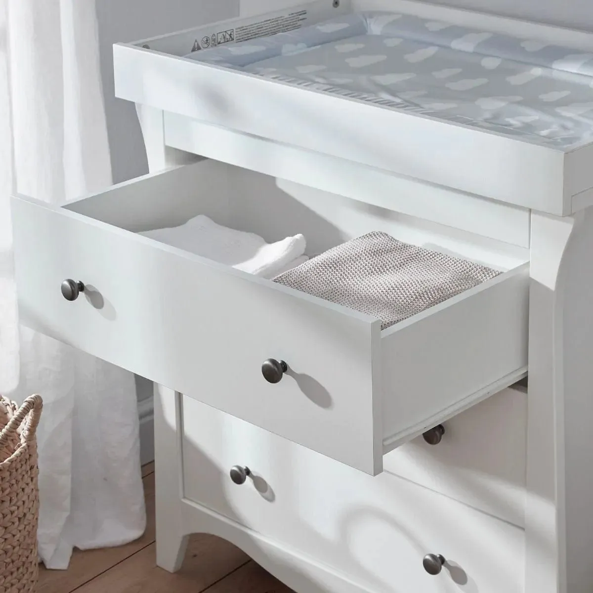 Cuddleco Clara 3 Drawer Dresser - White