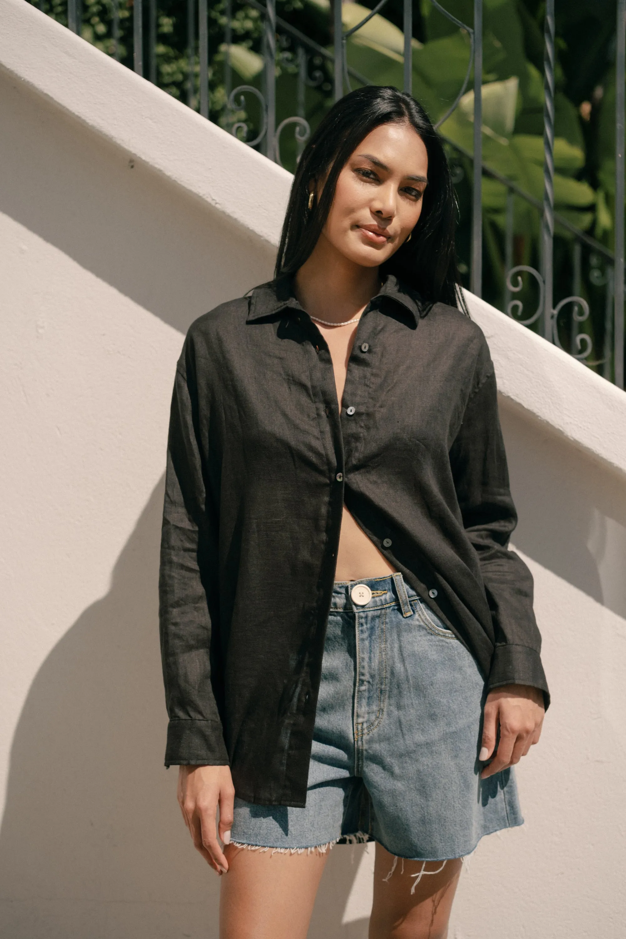 Denise Top in Black Linen