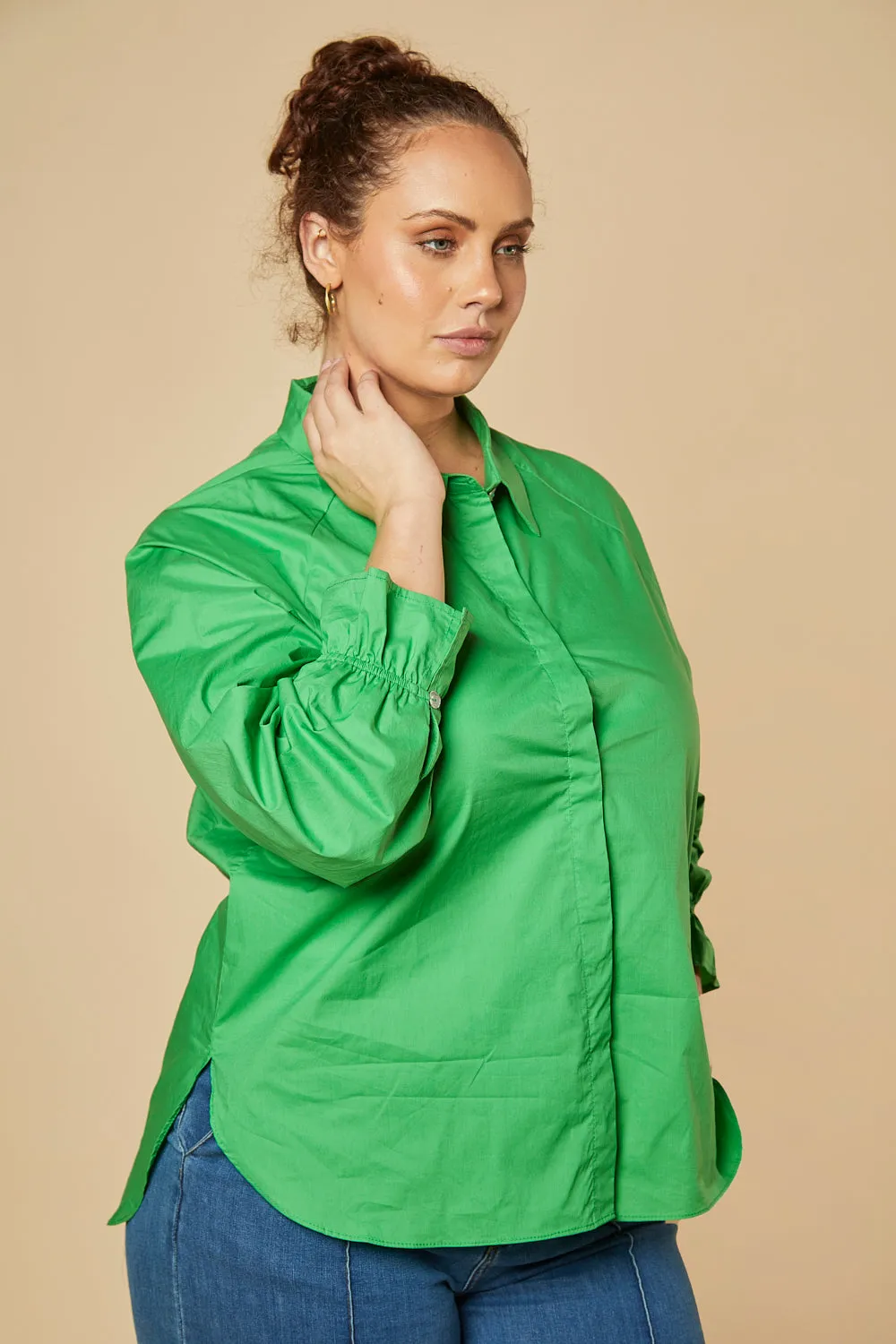 Ebony Frill Cuff Shirt in Green Poplin