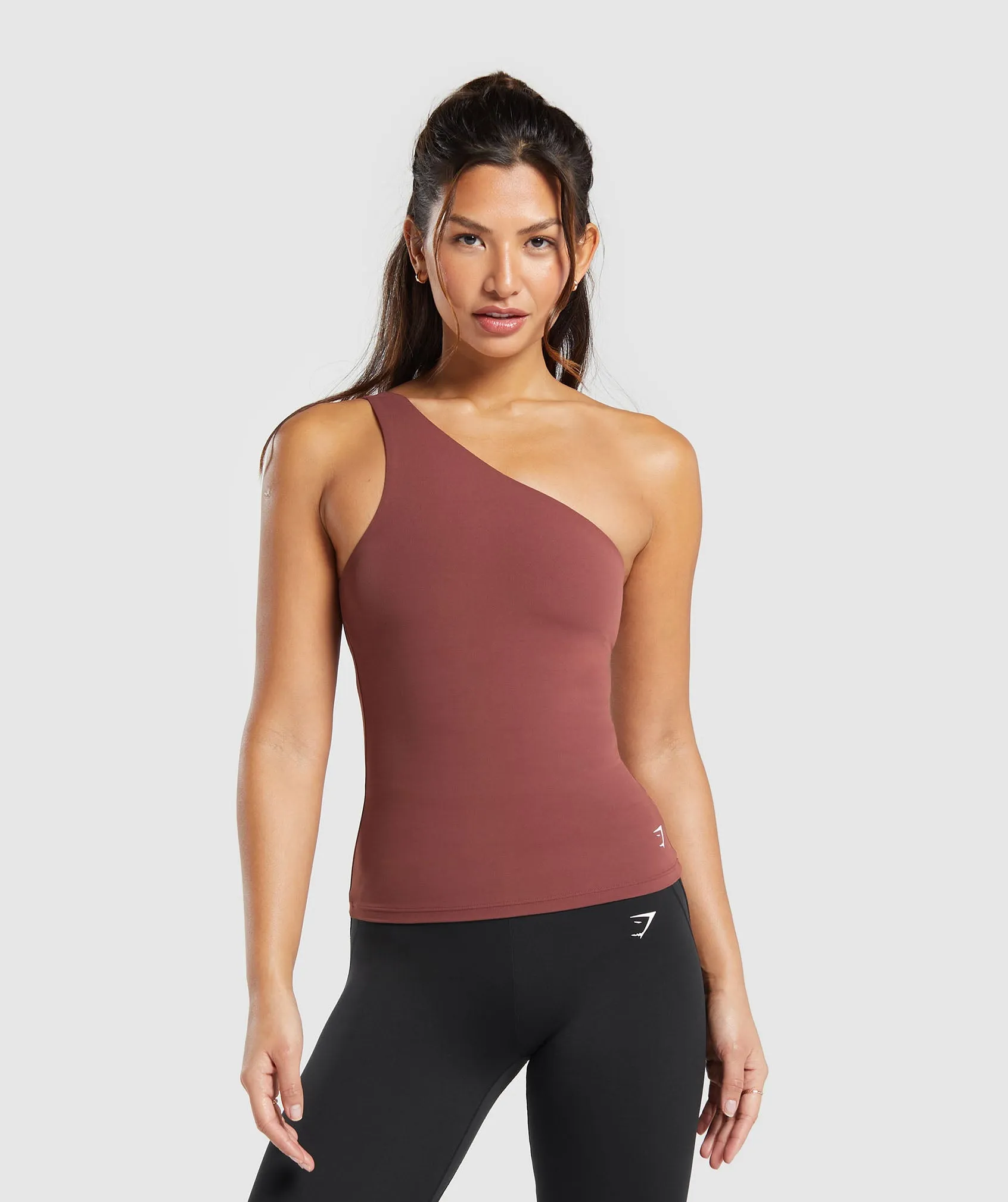 Gymshark Asymmetric Tank With Shelf - Burgundy Brown