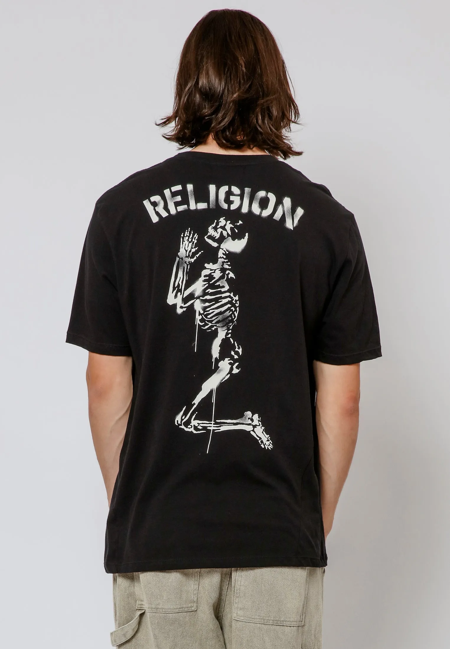 PRAYING SKELETON STENCIL T-SHIRT BLACK