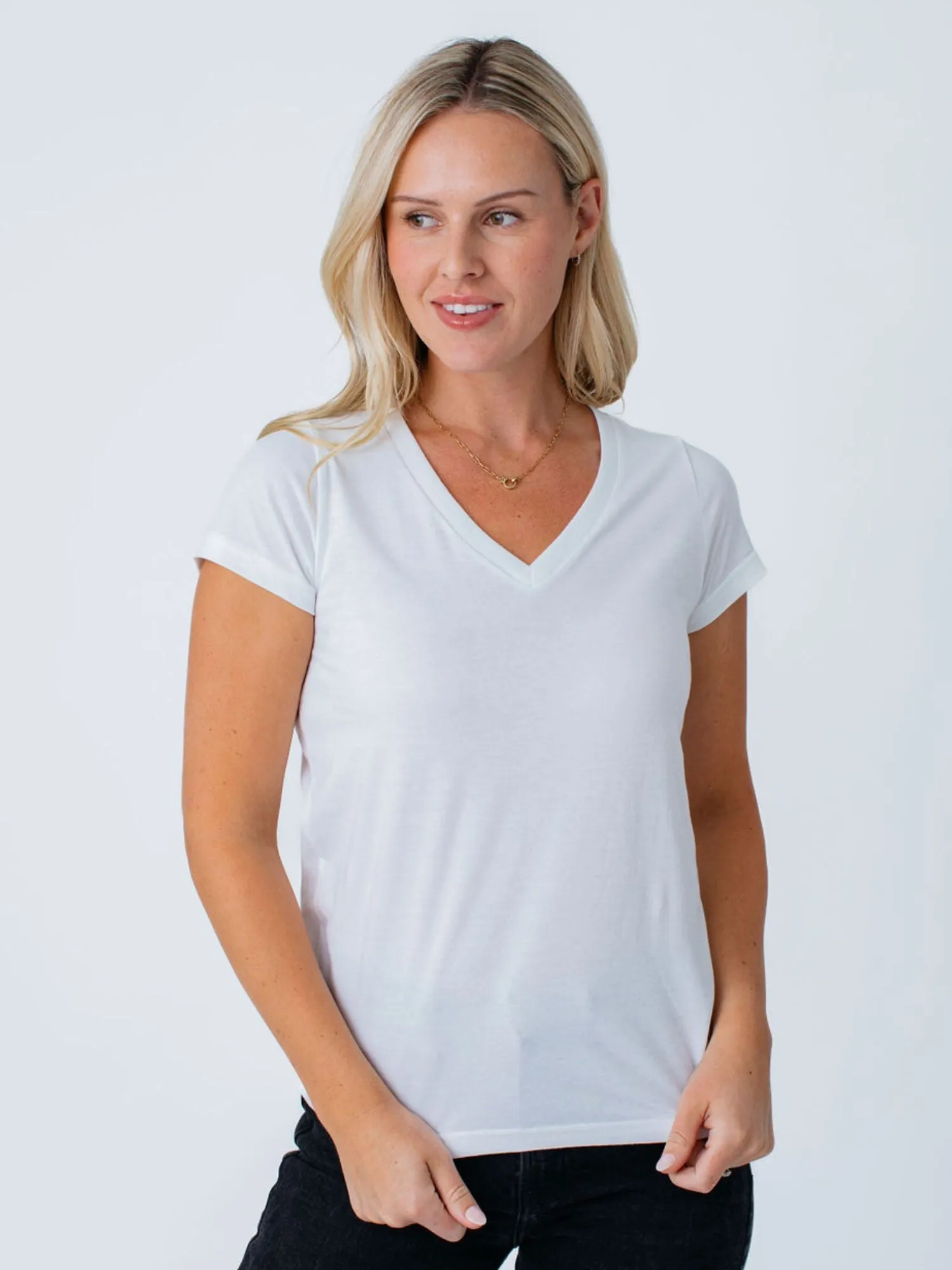 Women's All White V-Neck 3-Pack